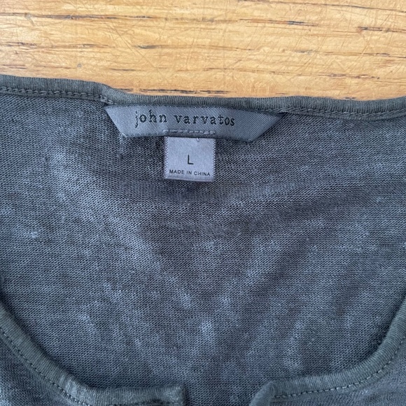 John Varvatos Men’s Bleeker Henley Short Sleeve 100% Linen Neutral Gray Size L - Picture 2 of 8